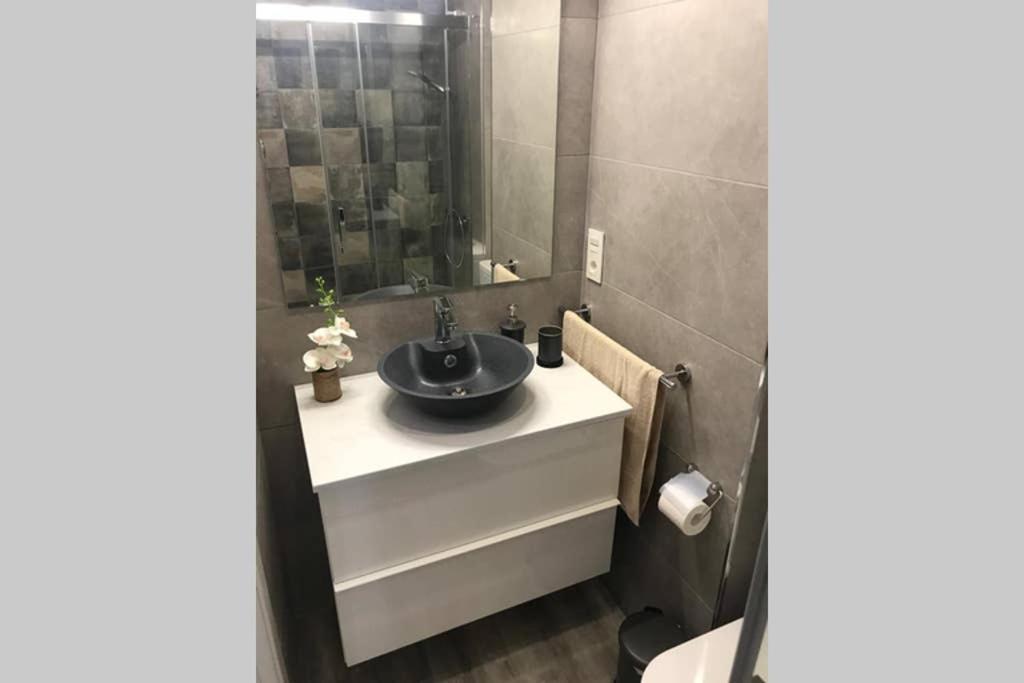 Apartamento De Diseno Centrico A 5 Min De Playa アリカンテ エクステリア 写真