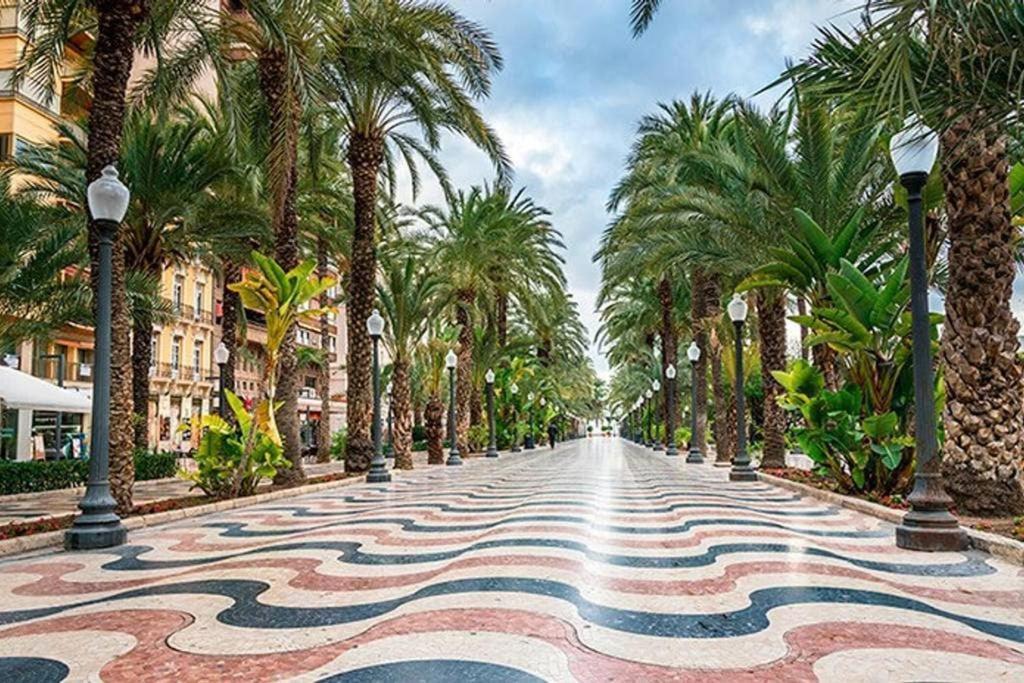 Apartamento De Diseno Centrico A 5 Min De Playa アリカンテ エクステリア 写真