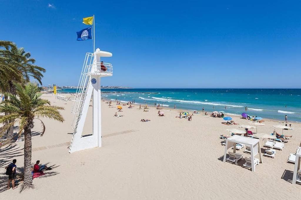 Apartamento De Diseno Centrico A 5 Min De Playa アリカンテ エクステリア 写真