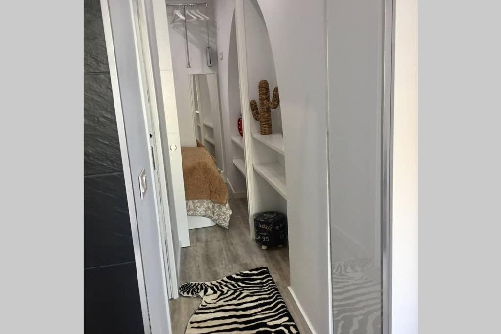 Apartamento De Diseno Centrico A 5 Min De Playa アリカンテ エクステリア 写真